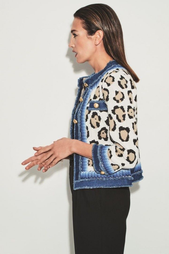 chaqueta-animal-print-nicola_02
